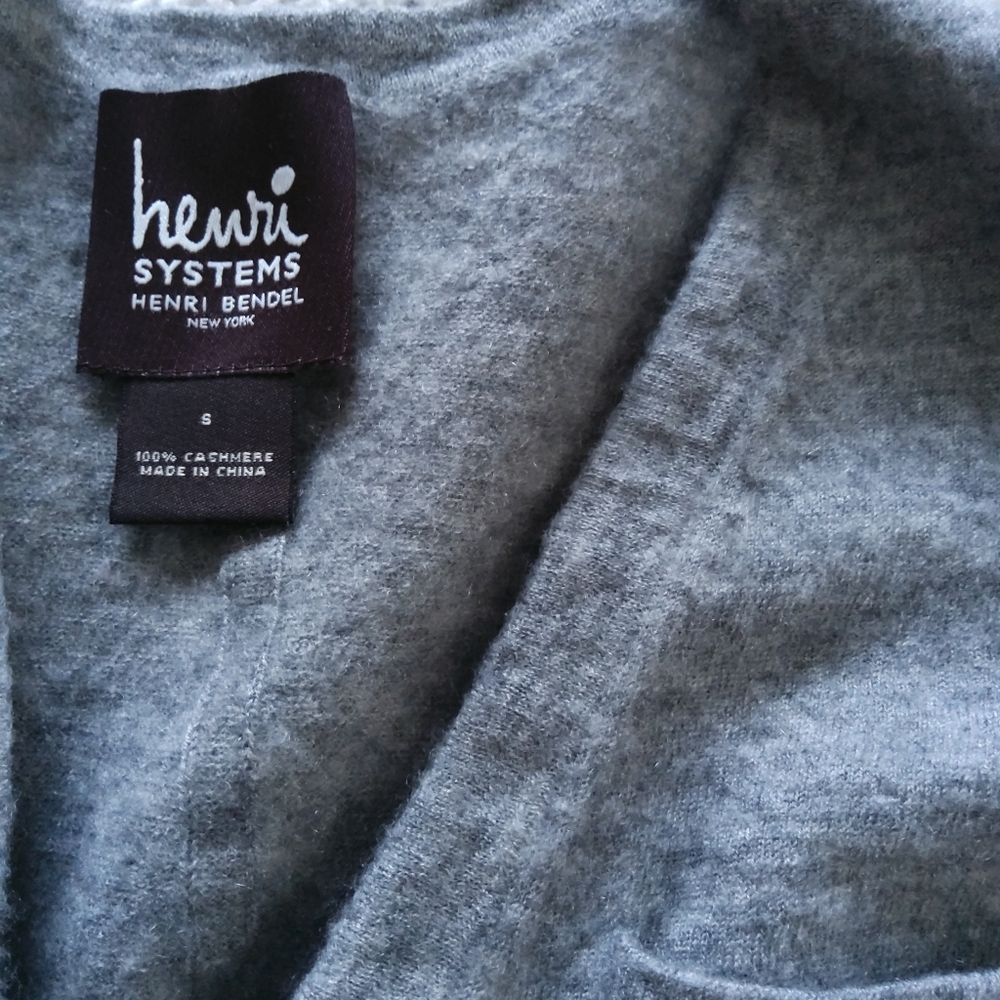 Henri Bendel Gray Cashmere Sweater Oh How I miss That Store